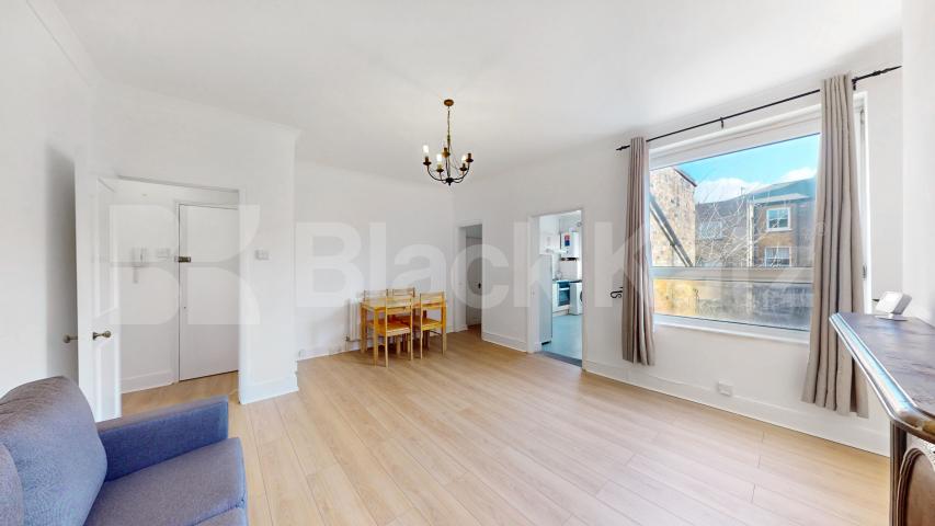 			2 Bedroom, 1 bath, 1 reception Flat			 Cathnor Road, Shepherds Bush